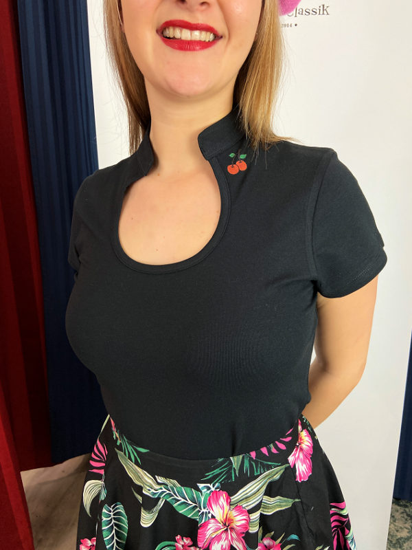KEYHOLE NECK TOP – Image 2