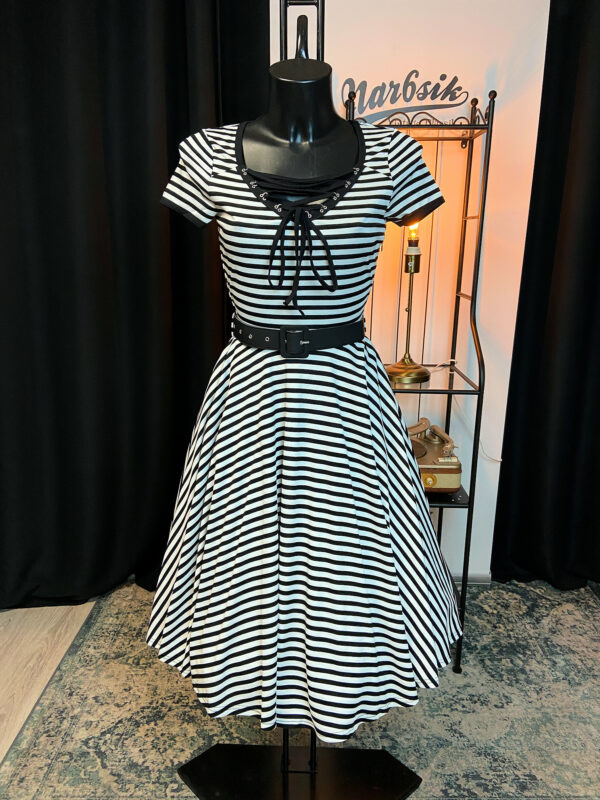 BLACK AND WHITE STRIPE MIDI SKATER DRESS