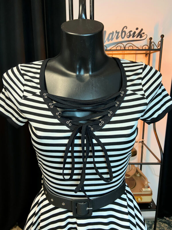 BLACK AND WHITE STRIPE MIDI SKATER DRESS – Image 4