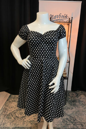 SWEET SPOT DRESS IN BLACK