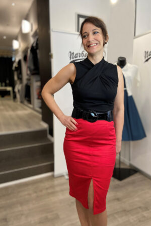 PLAIN PENCIL SKIRT IN RED