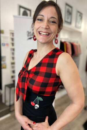 CHECK AND CHERRY SKULL TOP