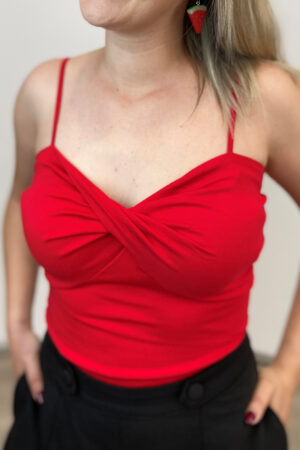 WRAP FRONT VEST IN RED