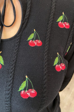 CHERRY SUNFLOWER COLLARED SWEATER