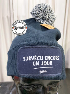 Bonnet SURVECU ENCORE UN JOUR