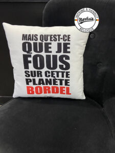 Coussin - Qu'est-ce que je fous sur cette planète